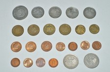 Verschiedene DM Münzen 1, 2, 5 Markstücke und Pfennige Deutsche Mark