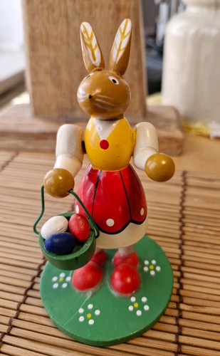 Grosser osterhase mit korb - grosser,