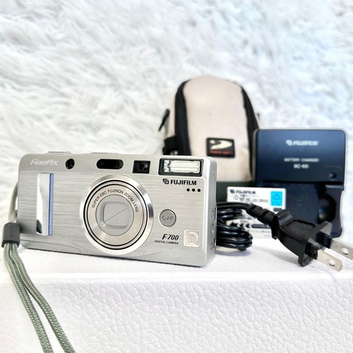 Fujifilm finepix f700 silberne - finepix,