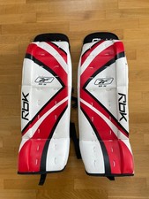 Reebok 1K Streethockey Pads / Schienen Senior Größe 34"  / 86cm unbenutzt. 