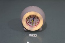 ZKIAH Wecker Kinder Ohne Ticken, Lichtwecker Kinderwecker Analog rosa (L773-R1