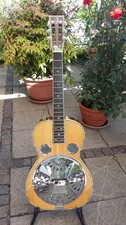 Akustische Dobro- Lapsteel -Gitarre