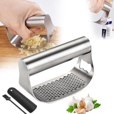 Knoblauchpresse im Set mit