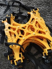 Universal Anti-Rutsch Ketten für Auto SUV LKW Vans Schneekette 