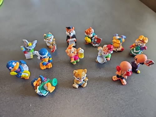 Große figuren sammlung - Ü-ei,