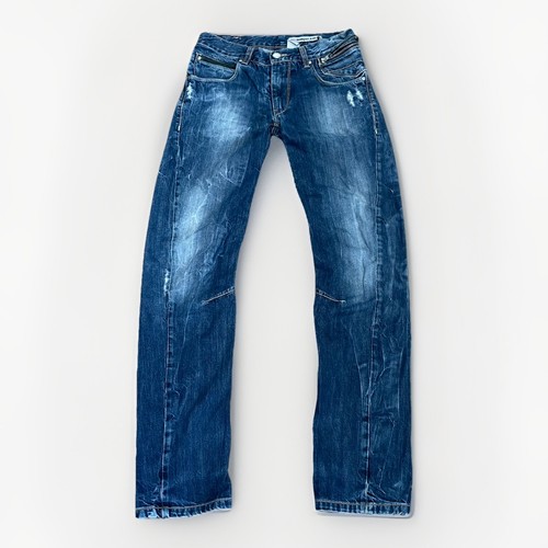 Levi engineered twist - engineered,