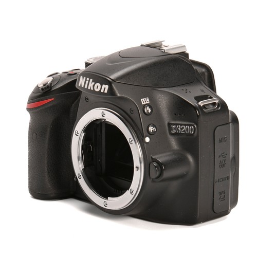 Nikon d3200 schwarz - nikon, gebraucht