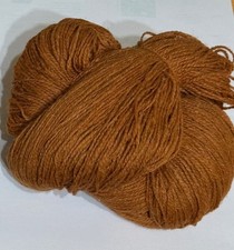 100% Schafwolle Strickgarn gefärbt Rostbraun  (30,00€/1kg)