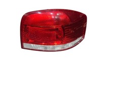 RÜCKLICHT RECHTS AUSSEN Audi