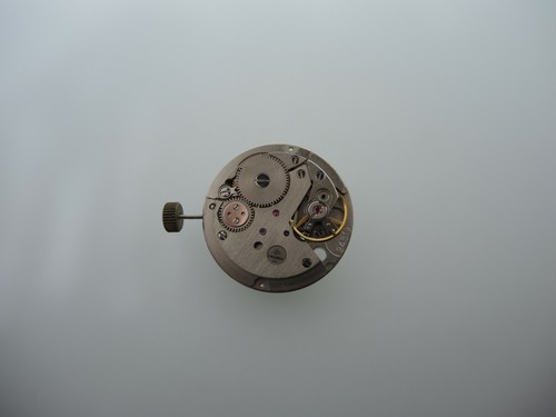 Uhrwerk tissot 2451 signiert - uhrwerk,