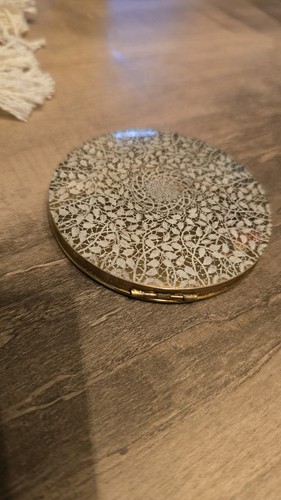 Vintage puderdose von vogue - vintage,