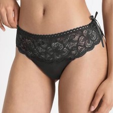Lascana bestickter Spitzen-Tanga in schwarz Größe 22/24