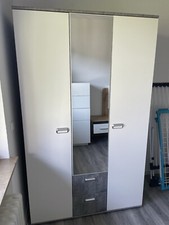 Schrank
