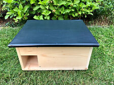 Igelhaus aus Massivholz