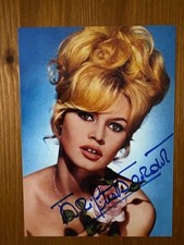 Brigitte Bardot handsigniertes Autogramm, (12,5 x 17,5 cm)