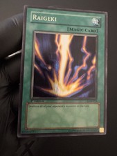 Yu Gi Oh Raigeki LOB 053 | NA 1st Edition