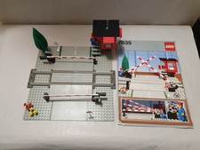 LEGO 7835 Bahnübergang mit