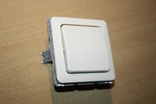 Jung ST 550 Kreuzschalter 507 U mit Wippe in cremeweiß