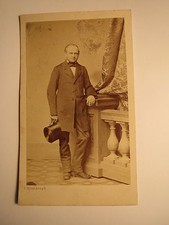 Stuttgart - stehender Mann im Anzug Zylinder - Kulisse - ca. 1860er Jahre / CDV