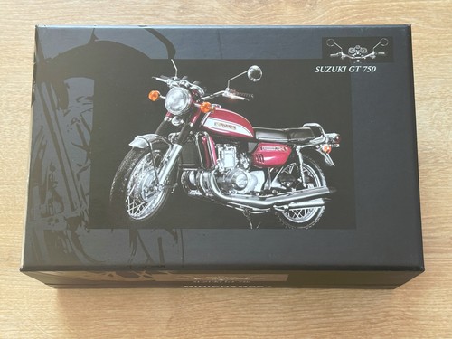 Minichamps bike 122162101 - minichamps,