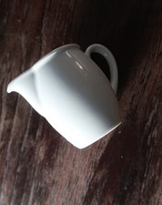 Schönwald Milchkännchen weiß Dibbern Nr.  8392 / 8cm hoch / alt