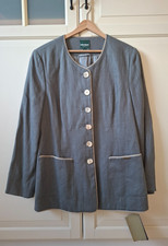 Geiger Austria, Trachten