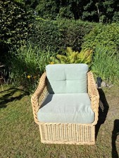 2 Rattan Sessel  natur mit grünen Sitzkissen italienisches Design 70 ×70×70cm