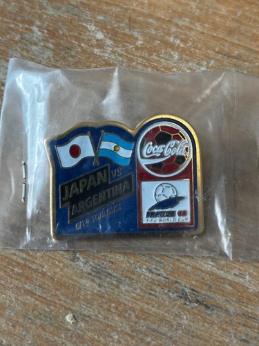 Coca cola pin anstecker - pin, fifa