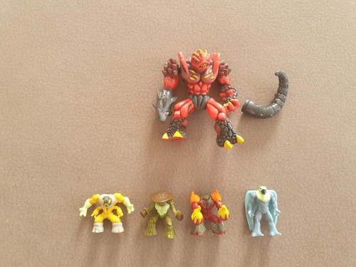 Gormiti figuren karten - &,