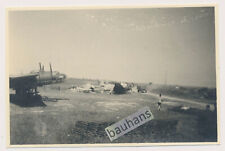 Frankreich, Lisses ? Flugzeuge englischer Trümmerhaufen, Luftwaffe 2.WK (8987a)