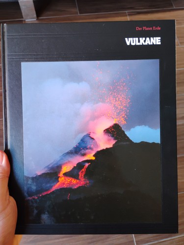 Drei bücher zum preis von - bücher,