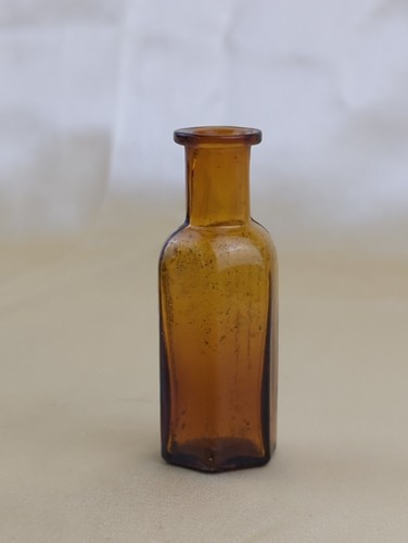 Antik tintenfass flasche retro - antik,