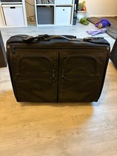 Tumi Alpha Kleidersack auf Rollen