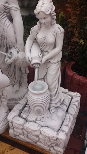 Steinfigur springbrunnen - steinfigur,