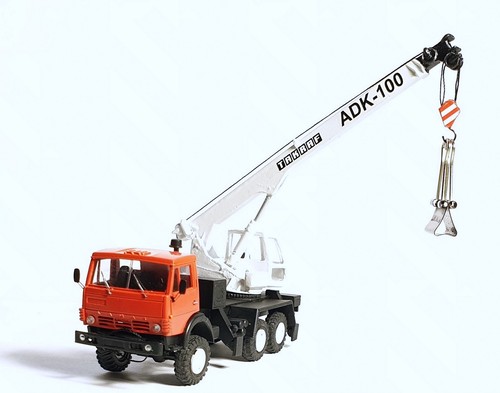 Kamaz 43105 adk 100 kran - kamaz-43105, adk-100-k
