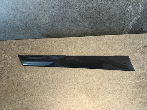 Türleiste blende vorne links - blende,