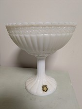 Antik Opalglas Fußschale in