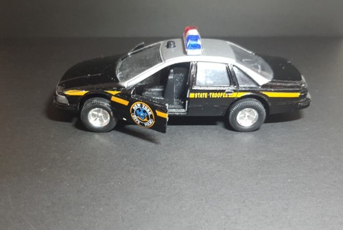 Polizeiauto spielzeug - polizeiauto,