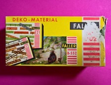 FALLER DEKOMATERIAL 702 Maigrün (Vollständig) mit OVP