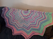 Sterndecke Gehäkelt , Kuscheldecke Bunt