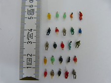 100 Figuren zu Spur Z stehend + 100 Figuren Z sitzend 1:220 NEU Konvolut Set