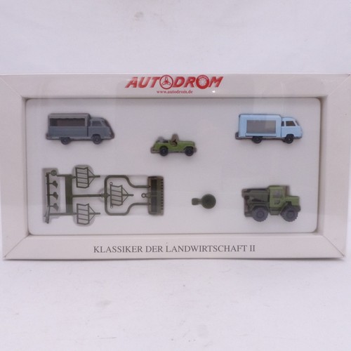 Wiking 99036 autodrom - 1:87,