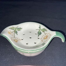 Vintage teesieb aus porzellan - vintage,
