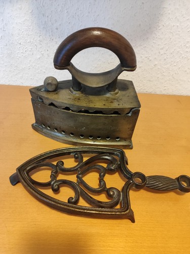 Alte bügeleisen mit - alte,