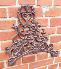 Schlauchhalter Fleur de Lys Gusseisen Gartenschlauchhalter Landhausstil II.Wahl