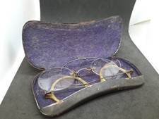 Antike Brillen Mit Etui