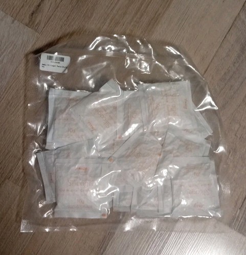 Silica gel - silica,