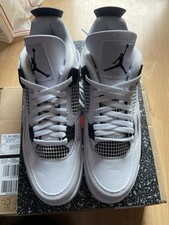 Nike Air Jordan 4 Retro