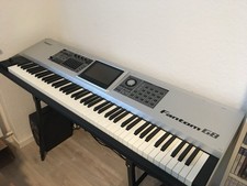 Roland Fantom G8 + hochwertiger Stand
