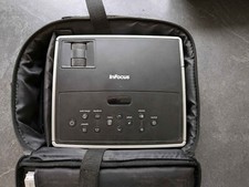 InFocus IN1100 Projector Beamer XGA DLP 2100 LUMEN Ohne Fernbedienung